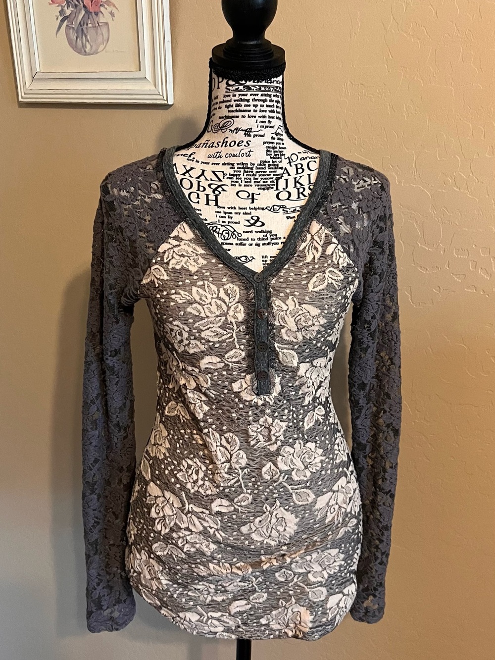 Miss Me Gray and Cream Lace Floral Henley Long Sleeve Top